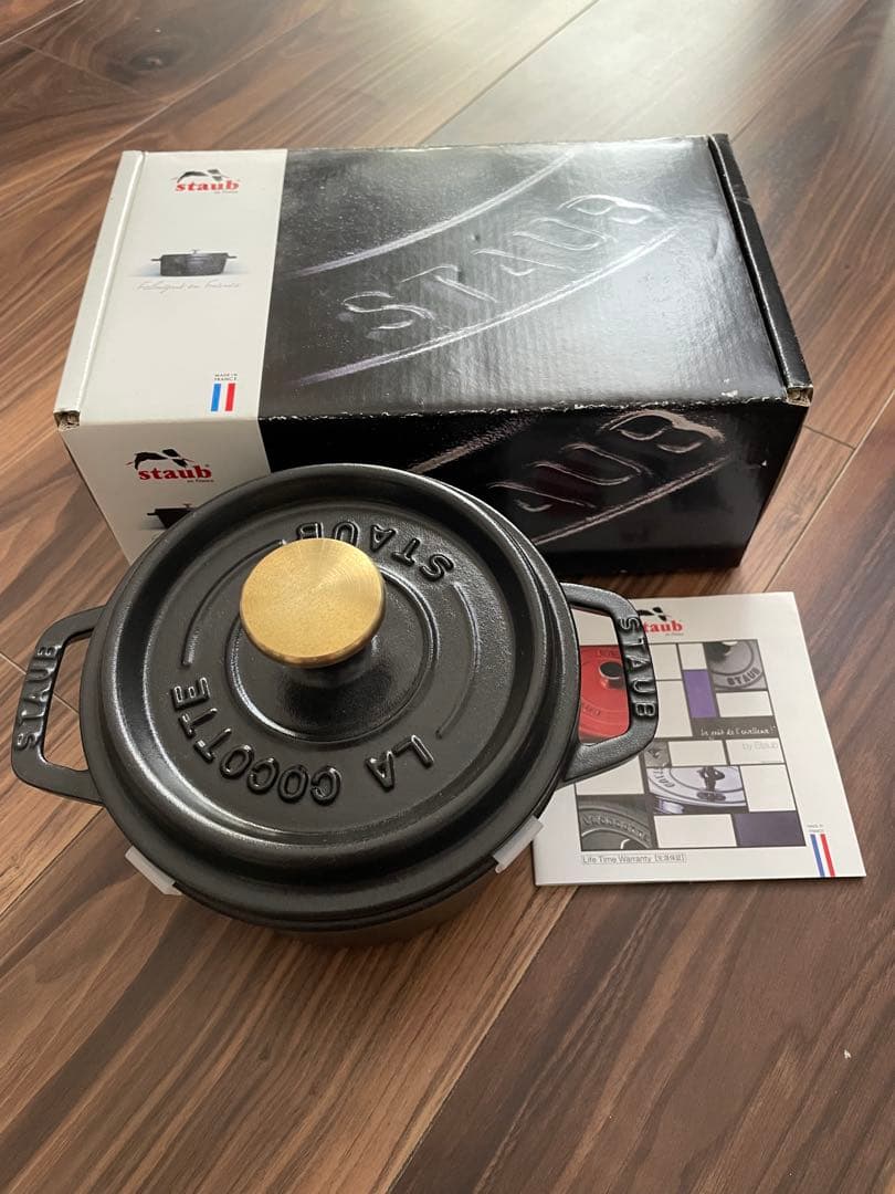 【STAUB】ストウブ ホーロー鍋14cm 0.8L ココットラウンド ブラック