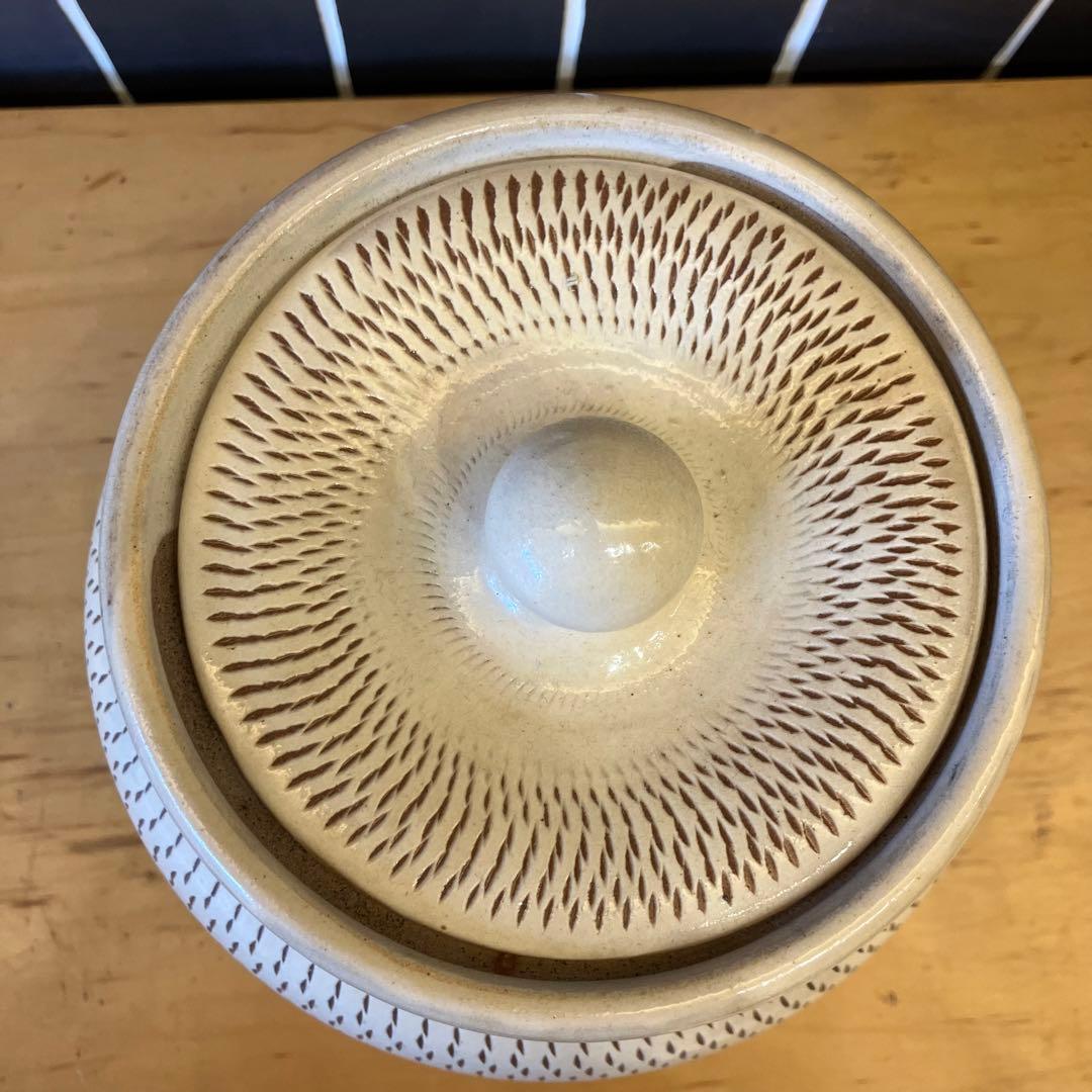 小代焼ふもと窯 井上泰秋作！壺蓋付き飛び鉋【民藝ビンテージ】小鹿田
