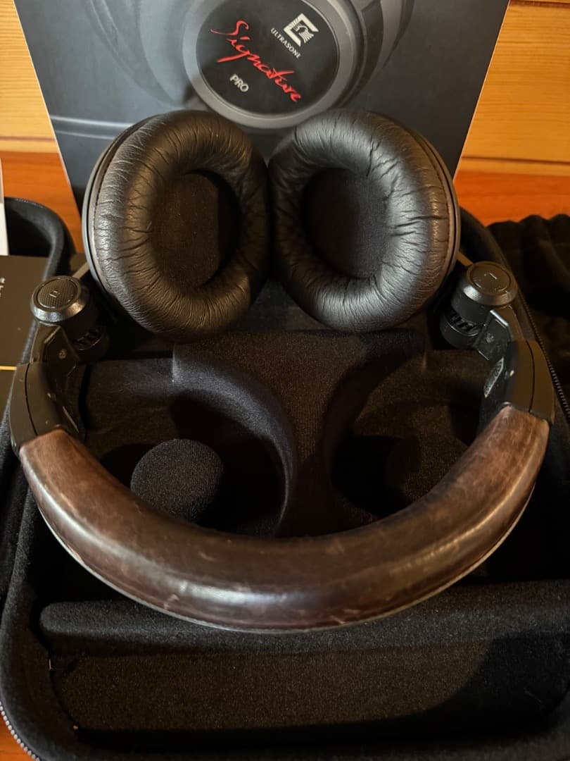 Ultrasone Signature PRO 希少オリジナル - メルカリ