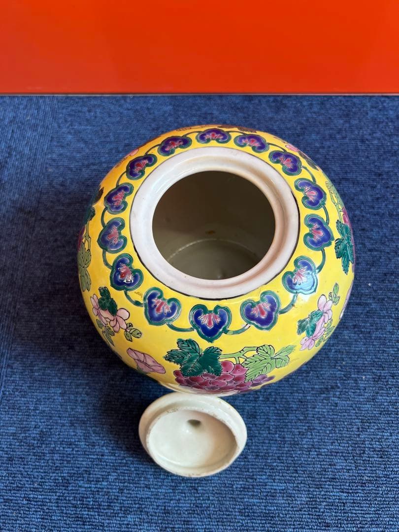 1060 中国古美術 骨董 花卉葡萄紋壺 時代物