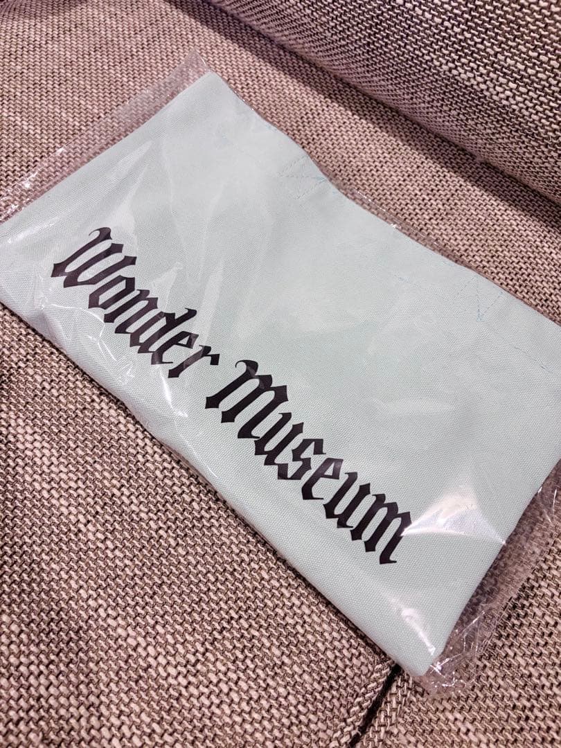 Wonder Museum トートバッグ ミセス 東京限定（ライトブルー） - メルカリ