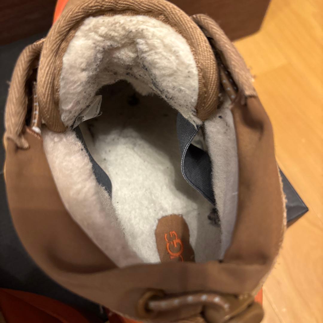 し*ん様 UGG 防水スエードムートンブーツ ブラウン 27.5-28.0cm - メルカリ