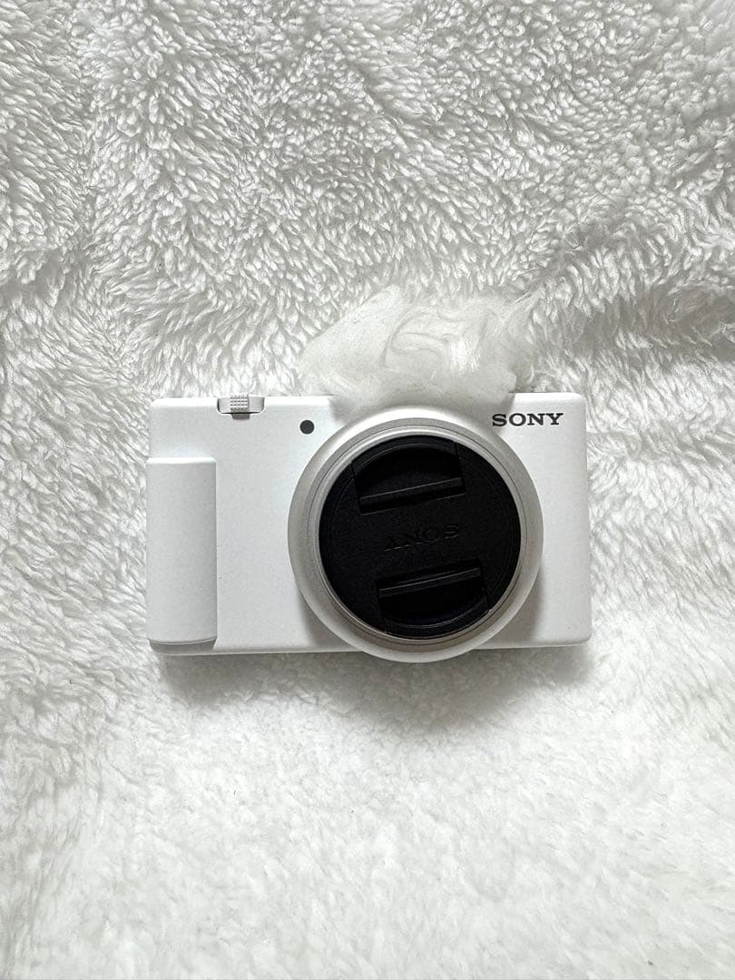 SONY カメラ　ZV-1F Sony ZV-1F Vlog Camera for Content Creators and Vloggers, White