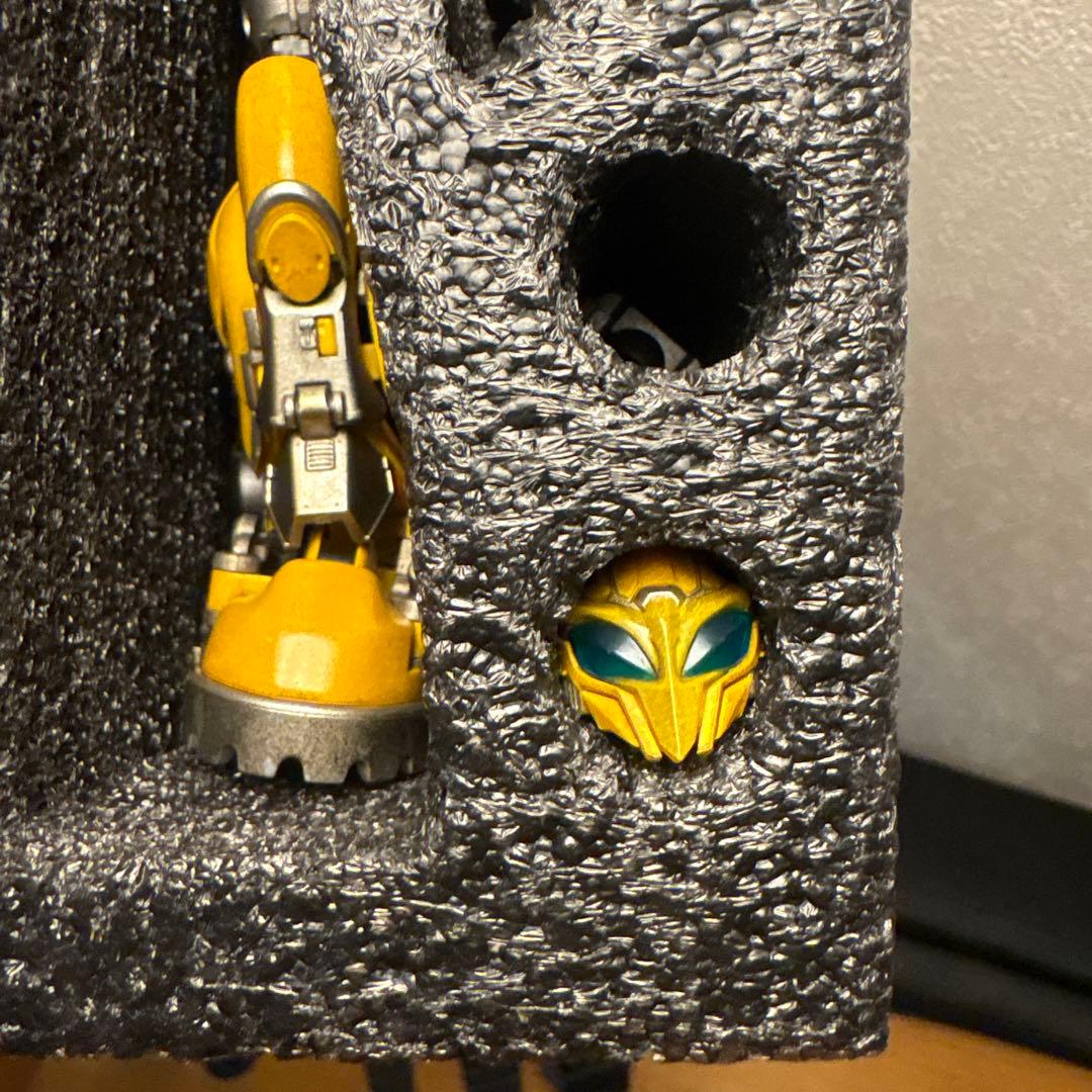 TRANSCRAFT T02 バンブルビー似 初回汚し塗装有 ロボットフィギュア