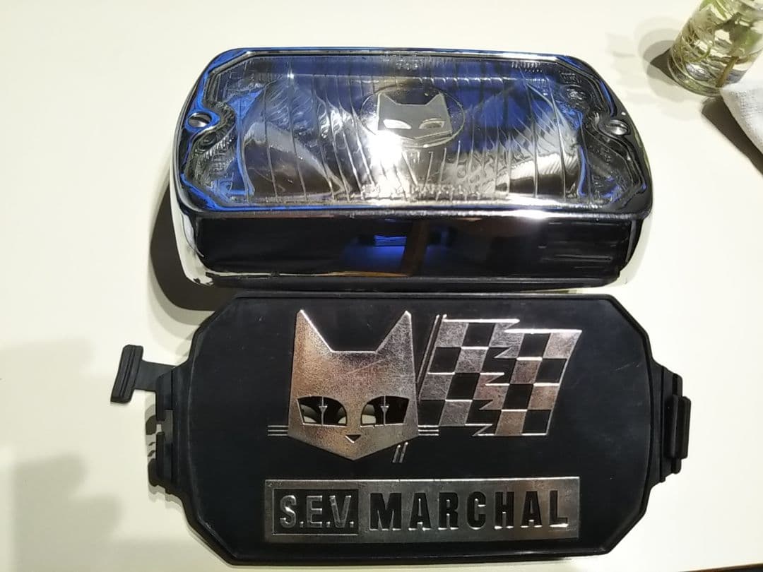 SEV マーシャル フォグランプ 750/759 片側のみ カバー付 - メルカリ