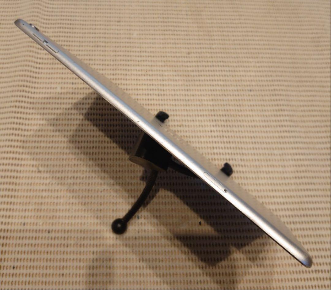 完動品SIMフリーiPad Pro9.7インチ本体128GB送料込JGXQ5 - メルカリ