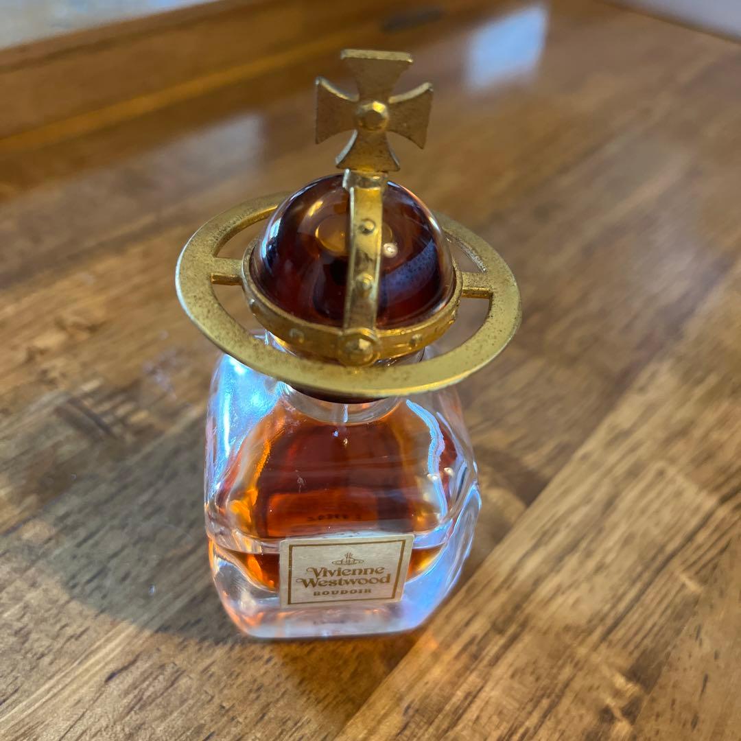 希少 ヴィヴィアンウエストウッド 香水 vivienne westwood - メルカリ