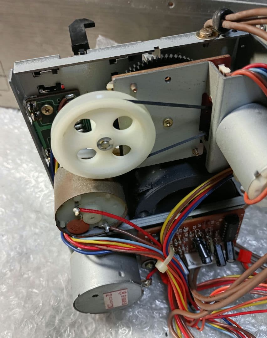 カセットデッキ TEAC V-750 整備、動作品 - メルカリ