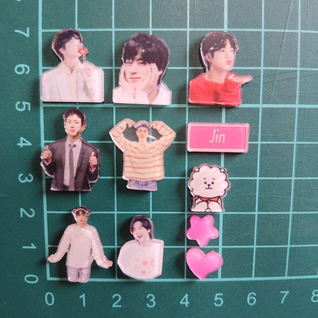 BTS ジン シャカシャカアクリルパーツ A - メルカリ