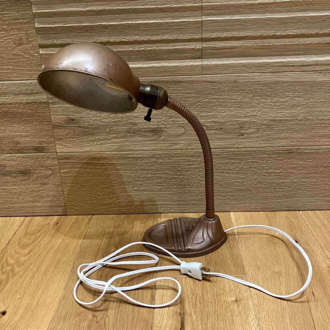 アメリカンビンテージ　デスクランプ 1890's O.C.WHITE社製 ヴィンテージ デスクランプ - アンティーク
