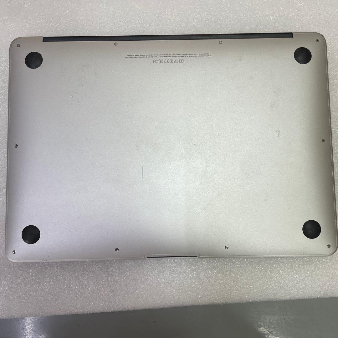 MacBook Air シルバー 使用感あり 通電しない ジャンク扱い