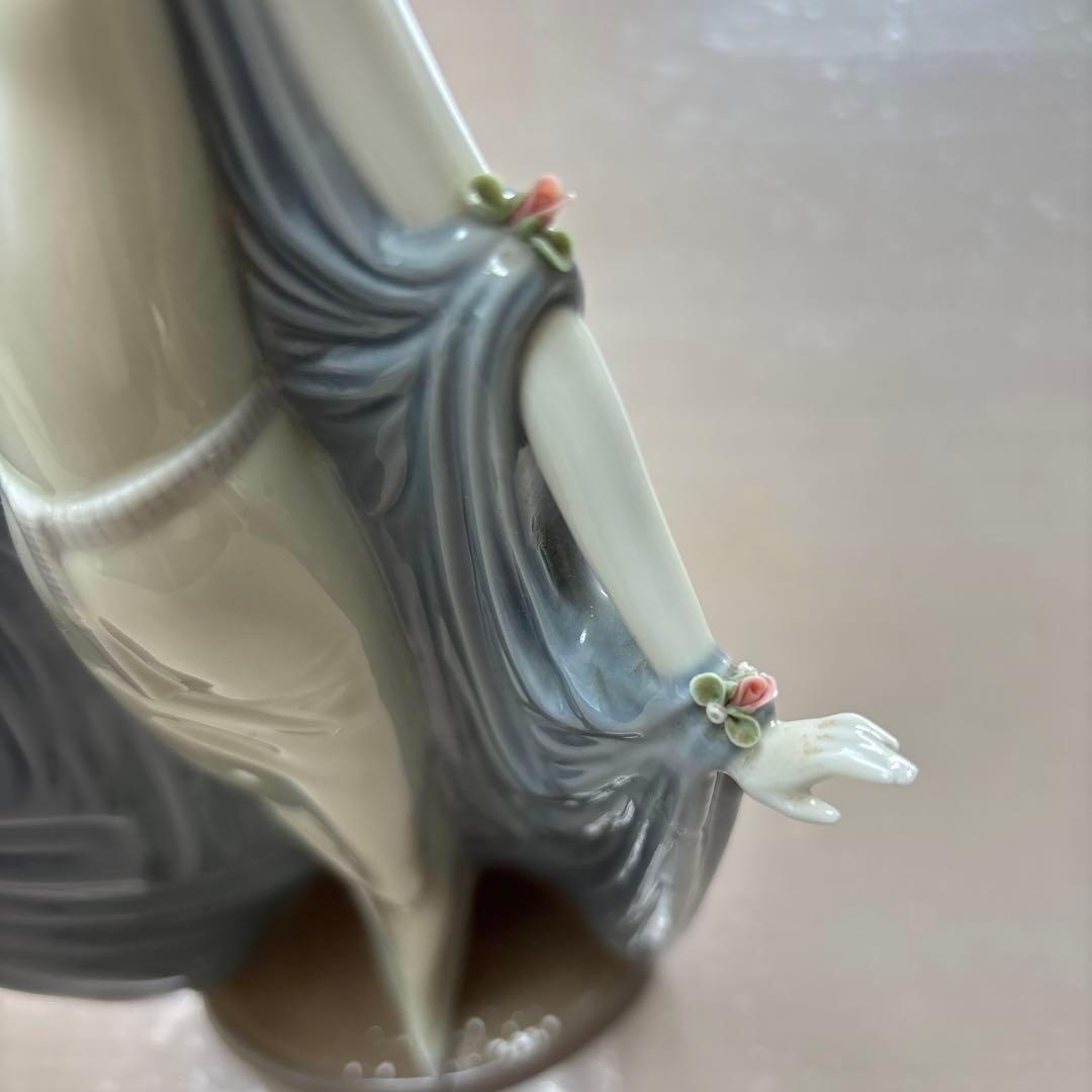 ふみふみ様専用 LLADRO リヤドロ モンテカルロの貴婦人の通販はau PAY