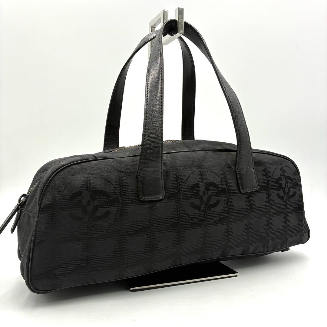 美品 CHANEL シャネル ニュートラベルライン ミニボストン 6番台 黒