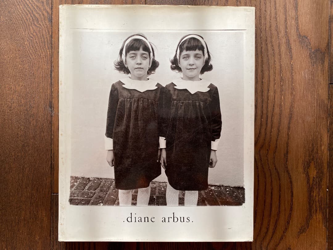 diane arbus　ダイアン・アーバス写真集　英語版　1972年 英語写真集/ダイアン・アーバス diane arbus - メルカリ