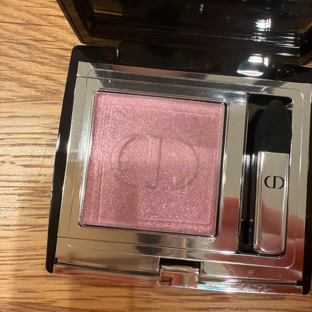 Dior MONO COULEUR COUTURE 810