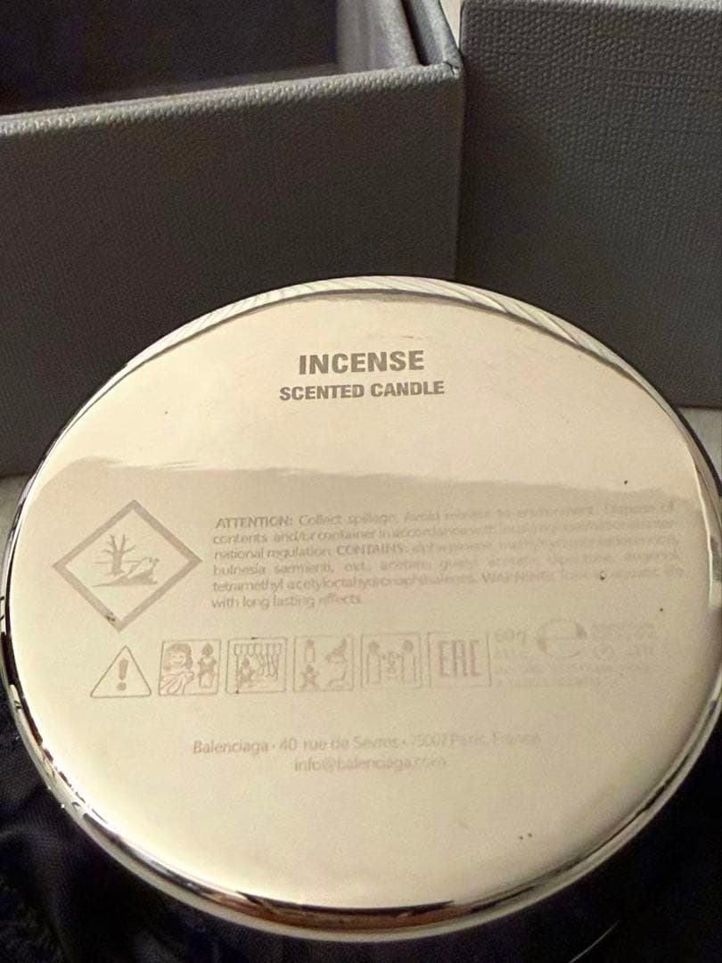 BALENCIAGA TRAVEL キャンドル で シルバー