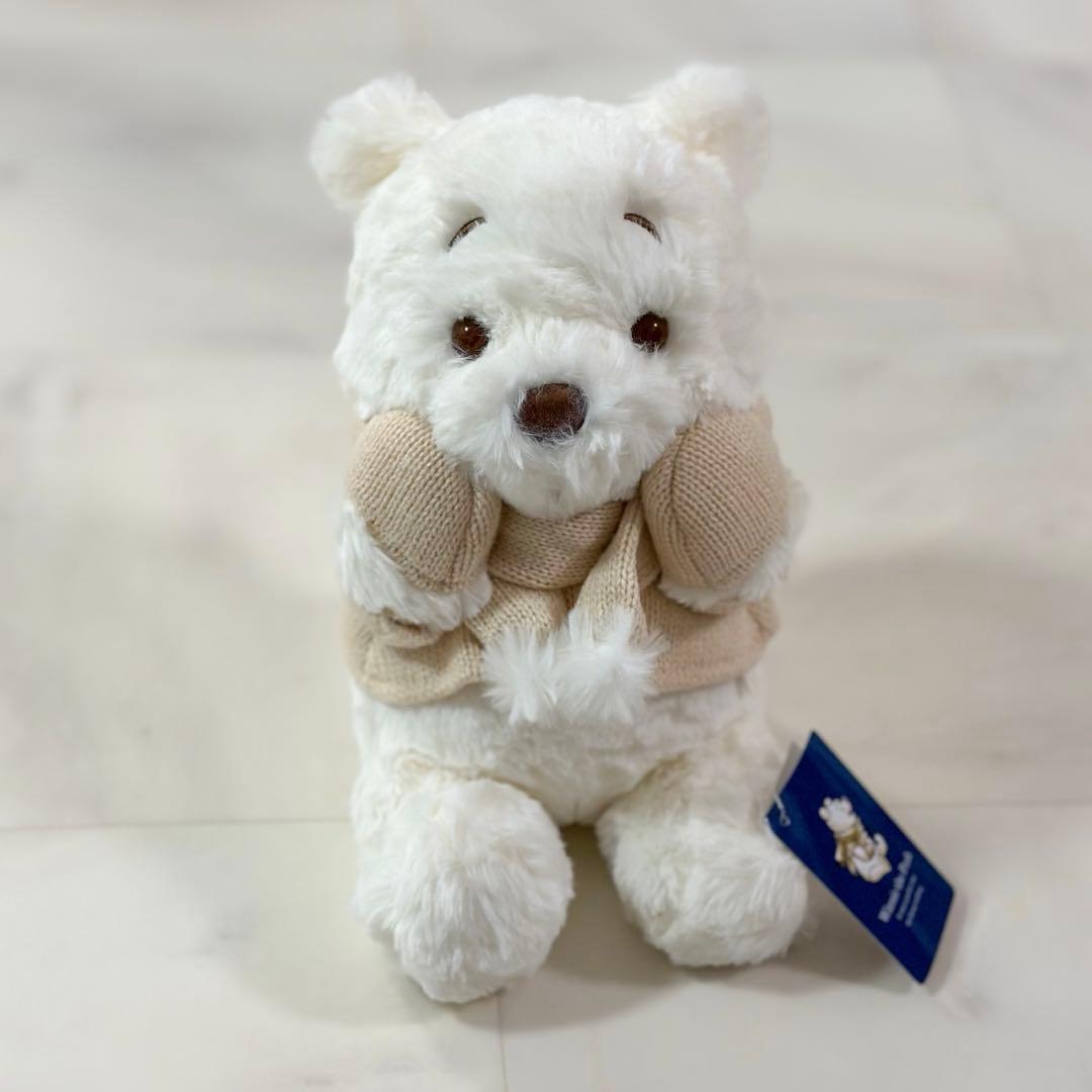 ホワイト プーさん ぬいぐるみ WHITE POOH 2021 - メルカリ
