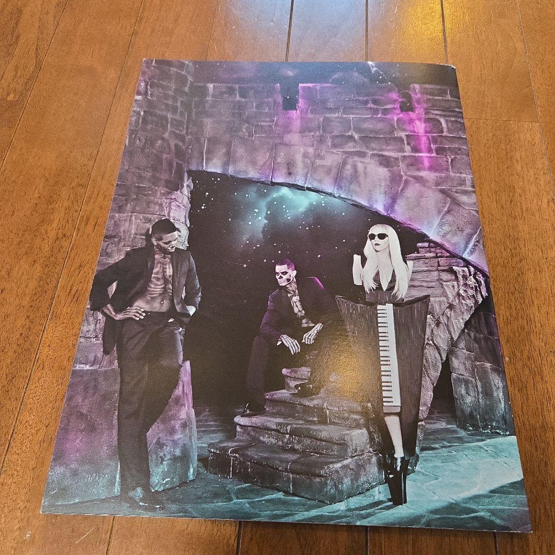 Lady Gaga The Born This Way Ball ツアーパンフ - メルカリ