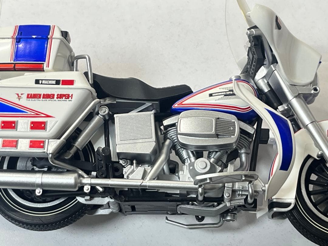 S.H.Figuarts 仮面ライダースーパー1＆Vマシーンセット