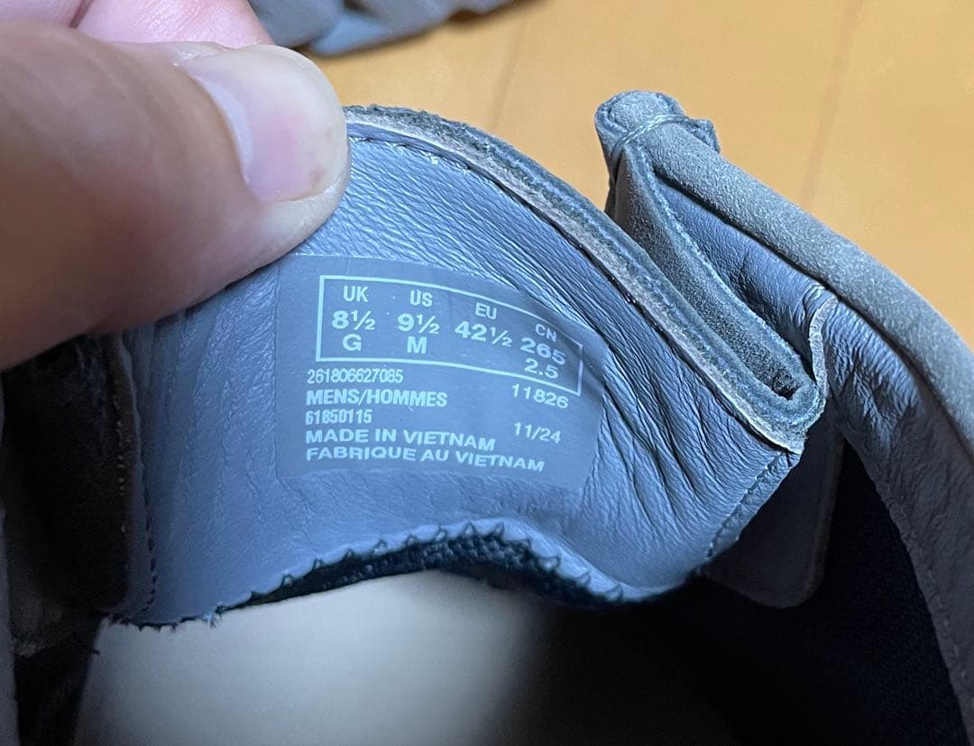 クラーク ワラビー グレー ゴアテックス 26.5cm