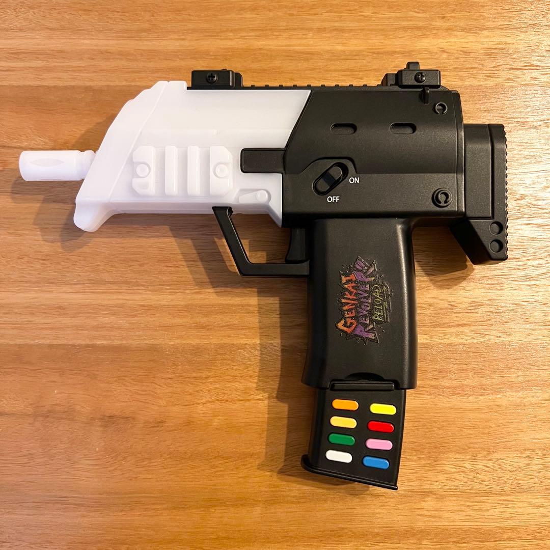 サブマシンガン型ペンライト 限界 リボルバー GENKAI REVOLVER - メルカリ