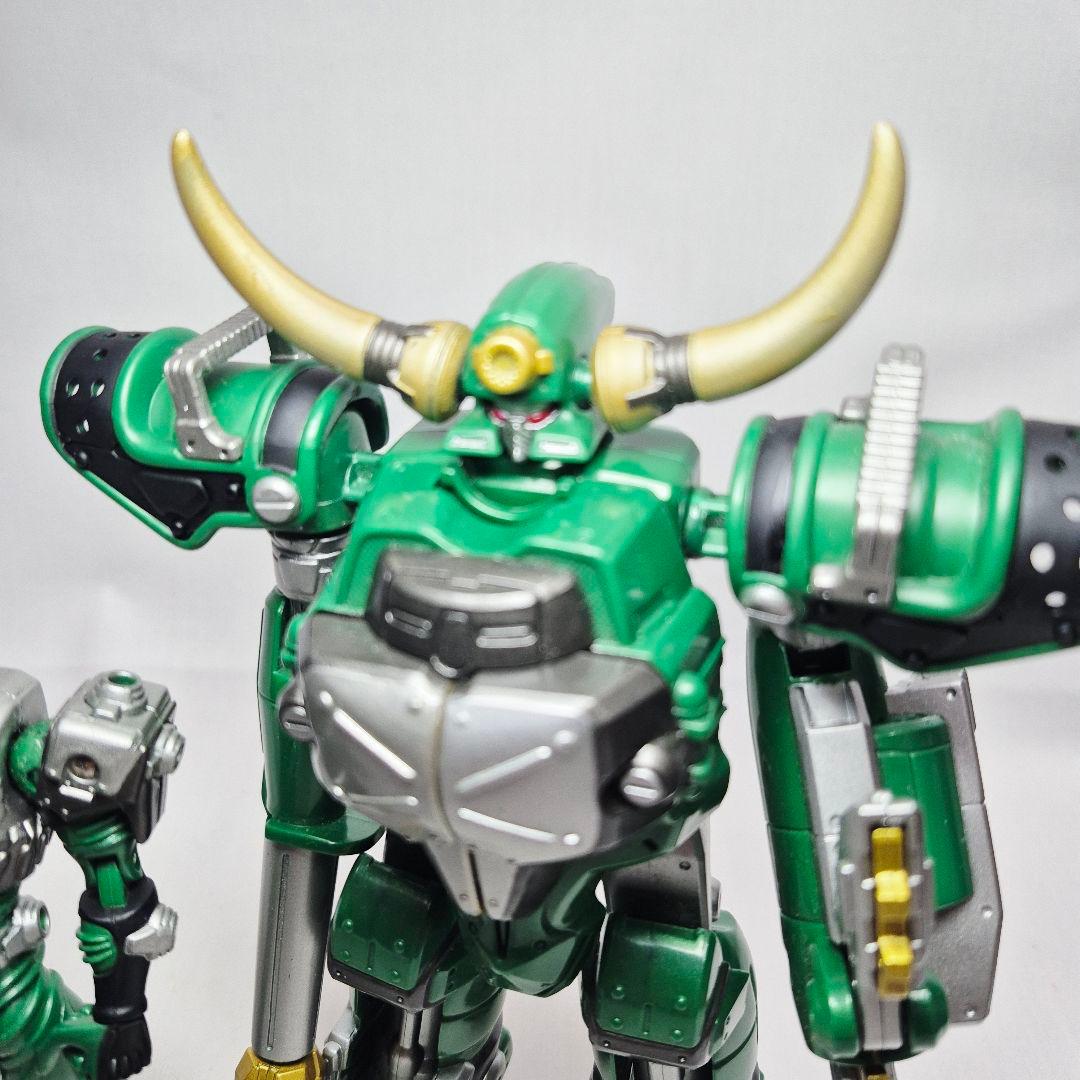 仮面ライダーゾルダ&マグナギガ 仮面ライダー龍騎より - メルカリ