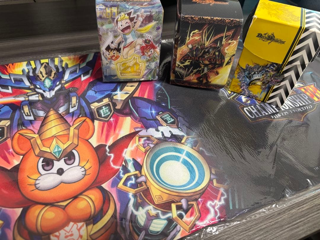 デュエマ引退品！デッキ＆金トレジャー＆大量のカード＆プレイマット