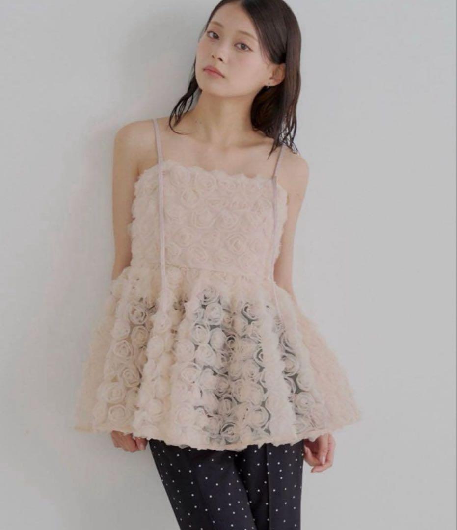 新品未使用】SALON by Chicoチコ ローズチュールペプラムブラウス