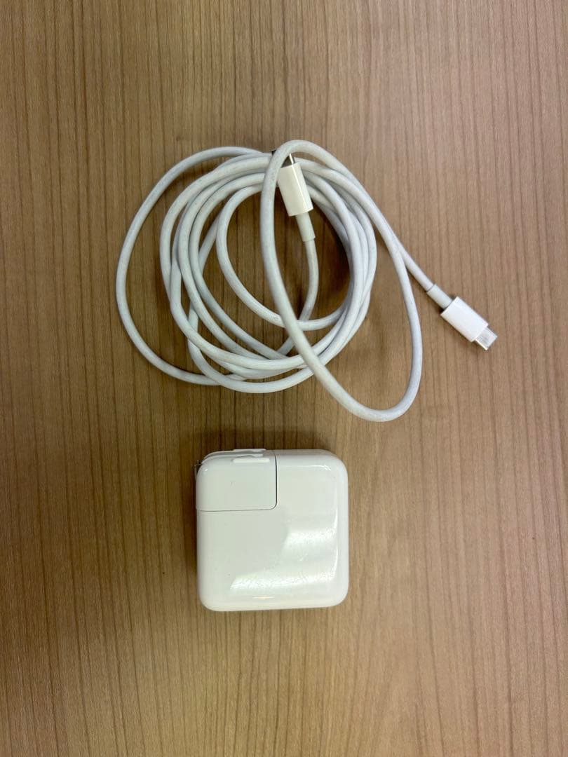 MacBook Air 2020年 M1 箱 ケーブル コンセント付き