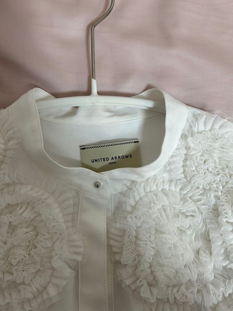 ユナイテッドアローズ フラワーチュールブラウス - メルカリ