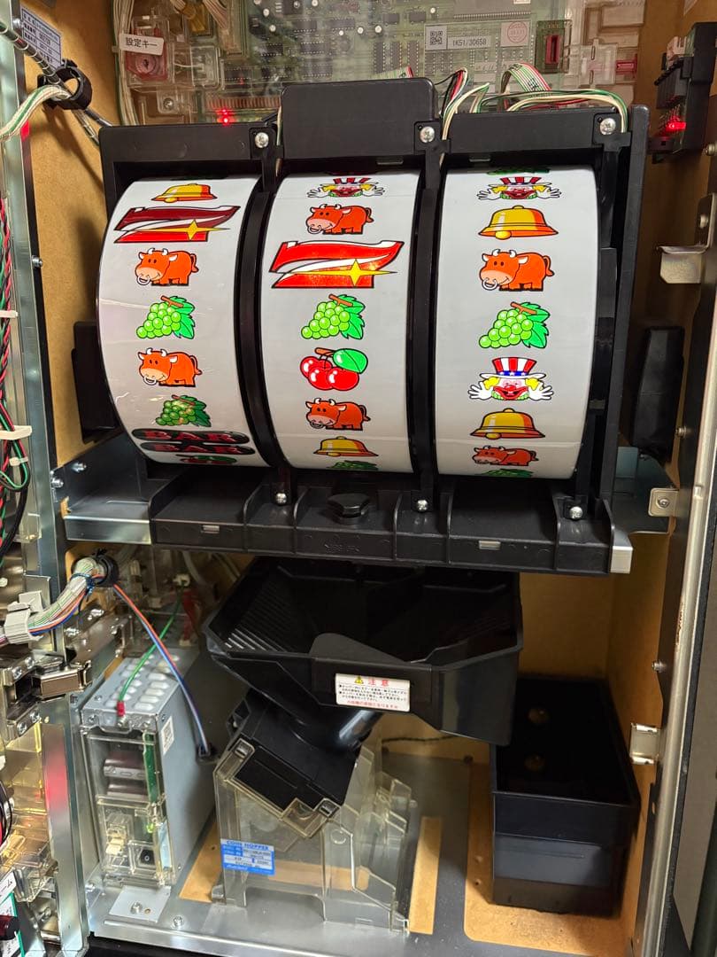 ジャグラー実機 スーパーミラクルジャグラー コイン不要機付 - メルカリ