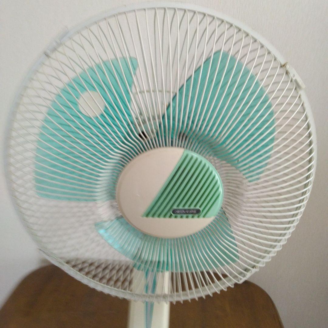 冬こそ使う家電 昭和レトロが魅力な扇風機】 ホリエ HF-30 DRE 30