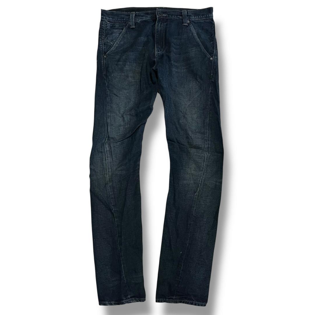 初期 00s ユーロ levi's エンジニアード 立体裁断 シンチバック 濃紺