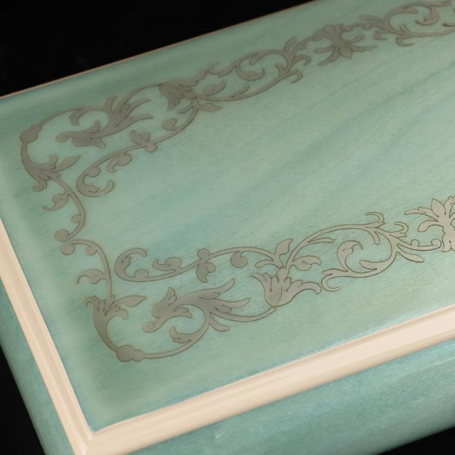 Y2712 希少 日本限定100台 リュージュ ブルーボックス【オパリーン