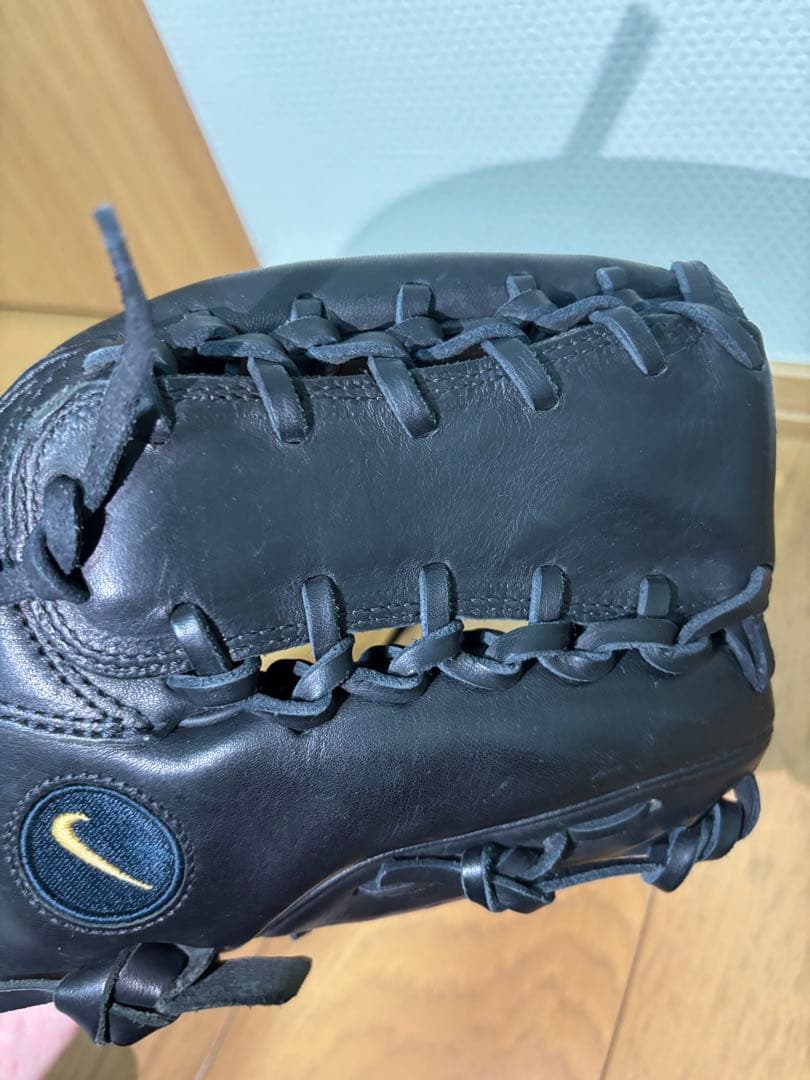 NIKE 硬式グローブ 国内未発売モデル PROGOLD 廃盤品 - メルカリ