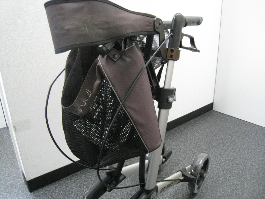 ハンディウォークL GEMINO 30 歩行器 歩行車 パナマウントベッド