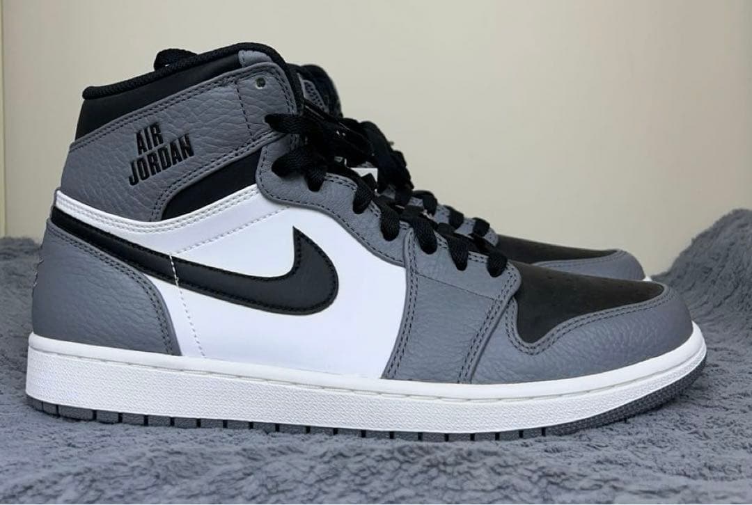 かぶきだ（新品未使用）ジョーダン 1 レトロ ハイ \"レアエア\" 28.5