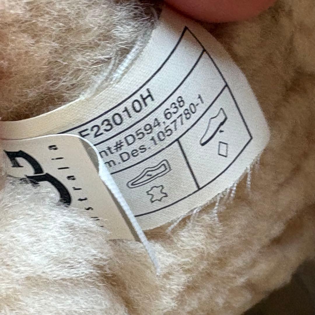 UGG×Jimmy CHOOヒョウ柄スタッズ ムートンブーツ - 靴セール