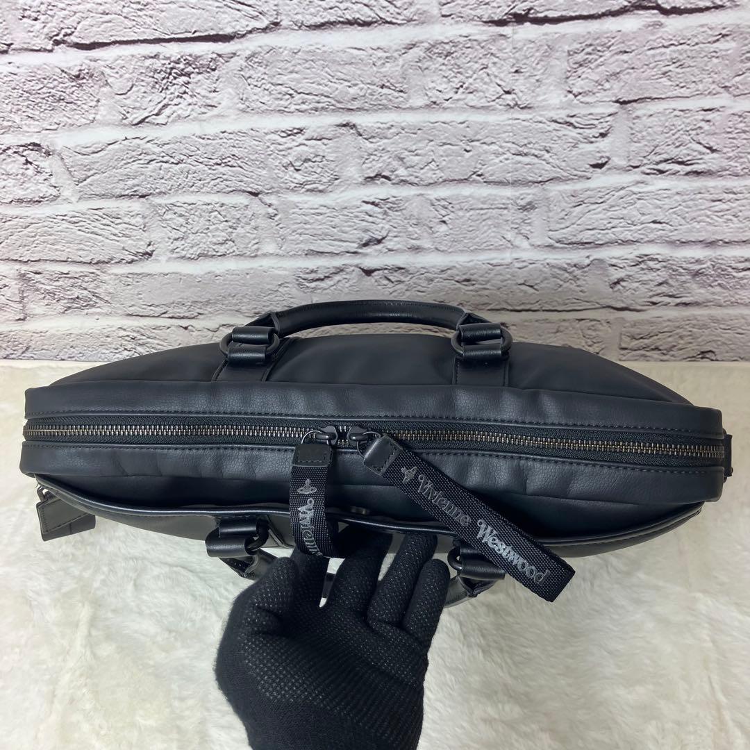 現行 ヴィヴィアンウエストウッド ORBプレート 2way ビジネスバッグ 本