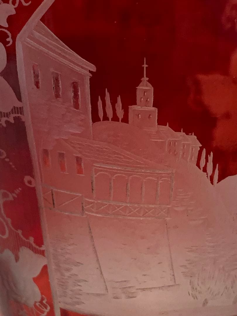 ボヘミアガラス アンティーク19世紀後半 細密にカットされた風景画が