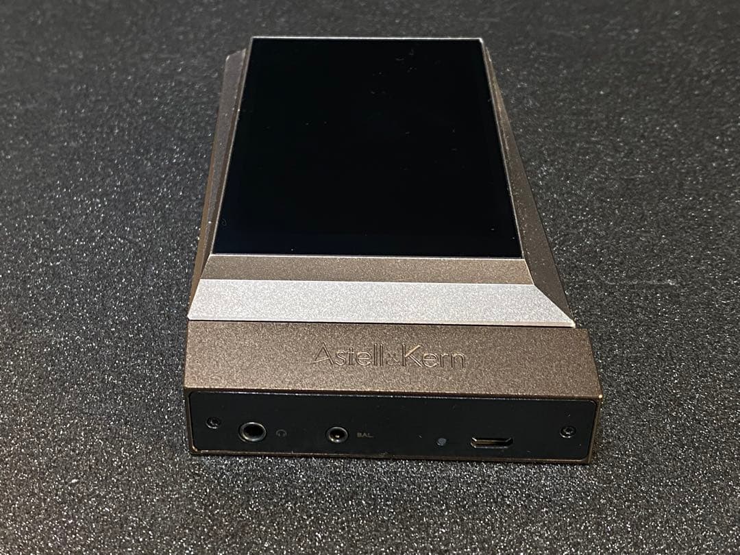 Astell&Kern AK380 AMP用Dignis本革ケースのみ - メルカリ