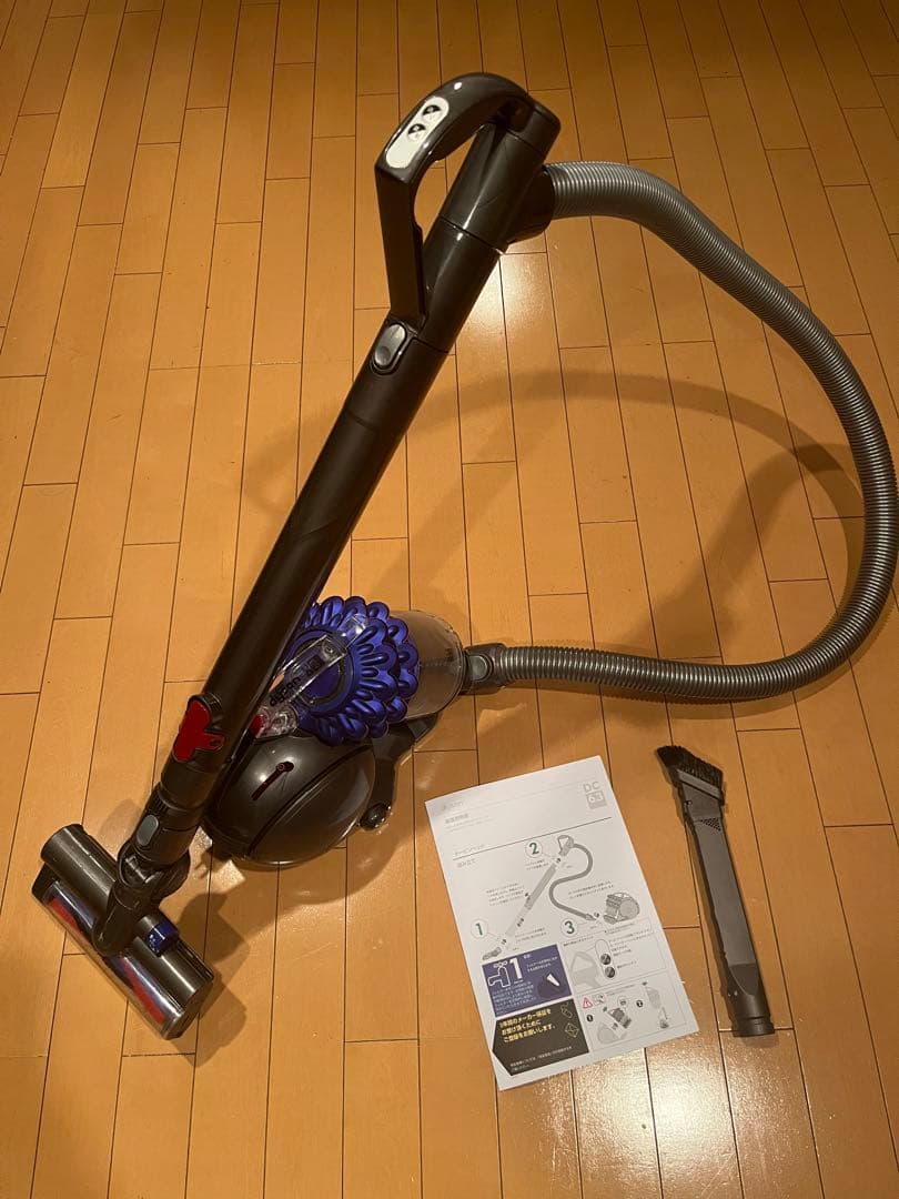 ダイソン♣︎掃除機 DC63 取扱説明書・付属品あり - メルカリ