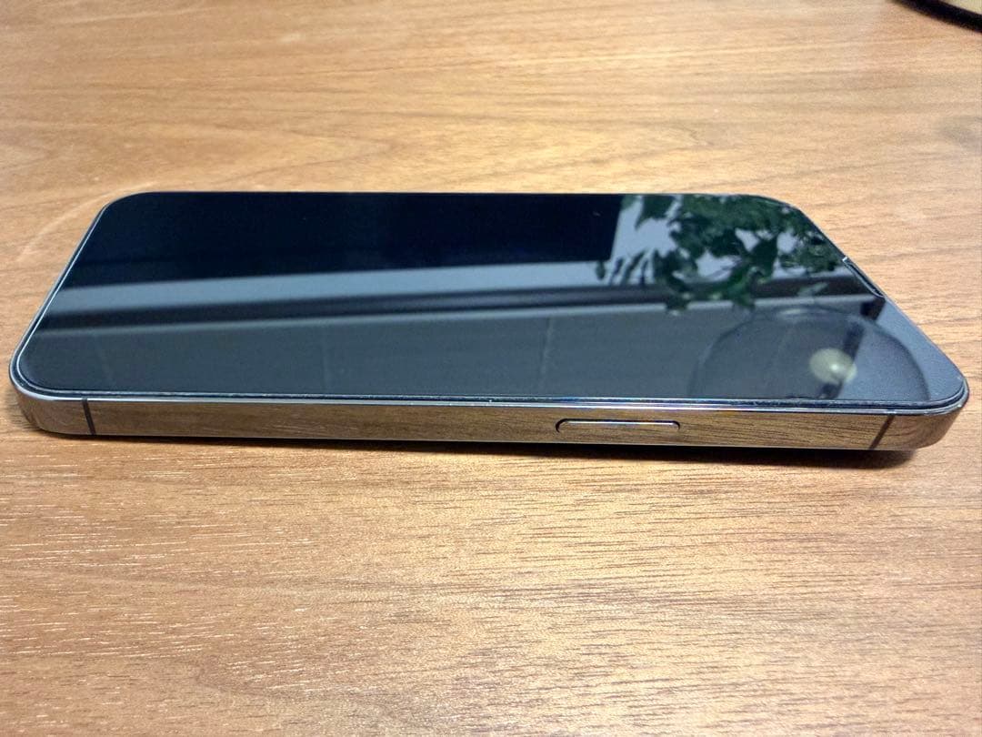 カナダ版】iPhone13pro 256GB シャッター音オフ - メルカリ