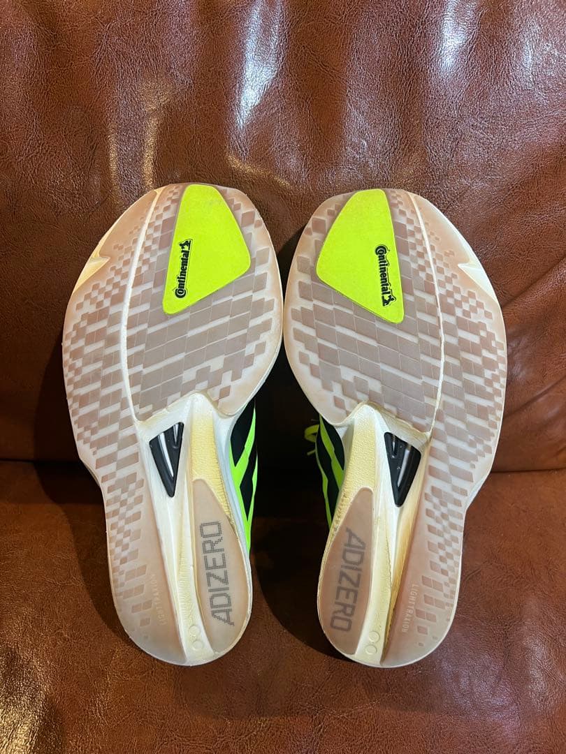 アディゼロタクミセン11 25.5cm