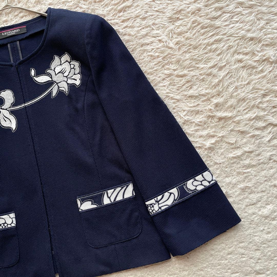 美品】レオナール ノーカラージャケット フラワー トリムスパンコール
