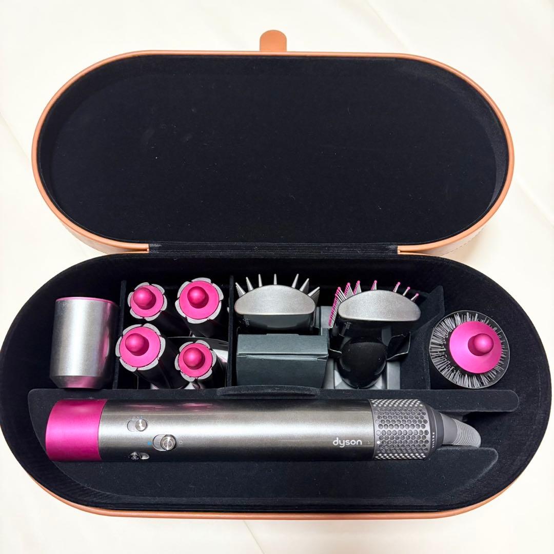 【美品】Dyson Airwrap HS01 ダイソンエアラップ Dyson（ダイソン） ドライヤー ヘアスタイラー Dyson Airwrap i.d.