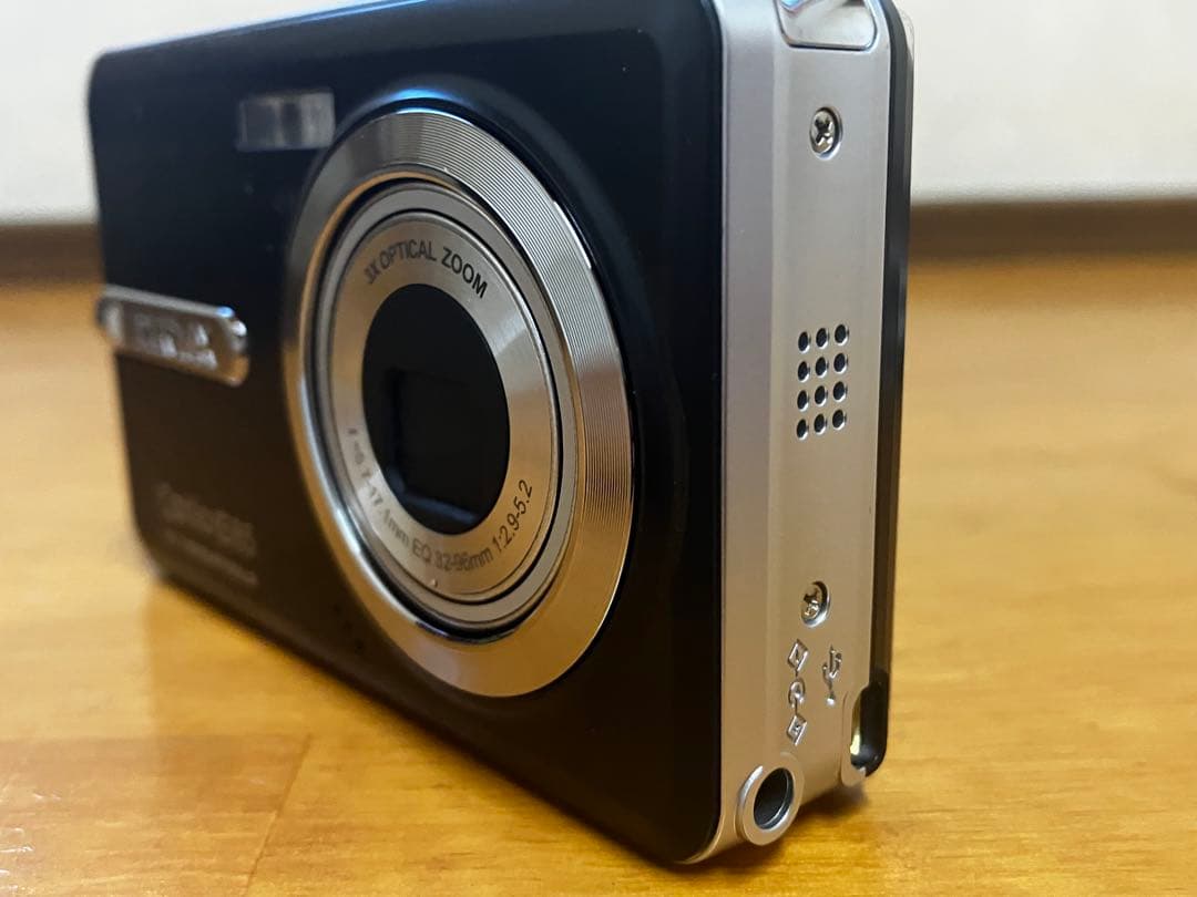 極美品】PENTAX Optio E85 デジカメ シルバー 箱付き カメラ - メルカリ