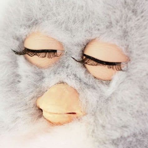 稼働品】ファービー2 クラウディピーチ ブルー目 ドイツ語 2005 - メルカリ