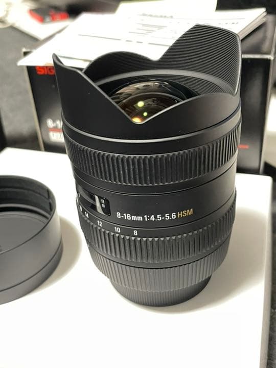 シグマ/ニコン 8-16mm f4.5-5.6 DC HSM（美品、付属品完備）