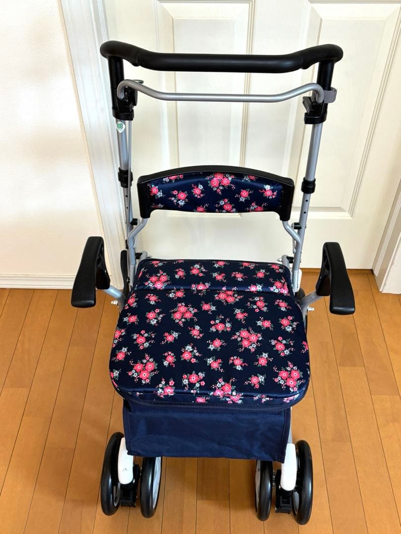 新品同様 シルバーカーデュオST 買い物カート 手押し車 花柄 折り畳み